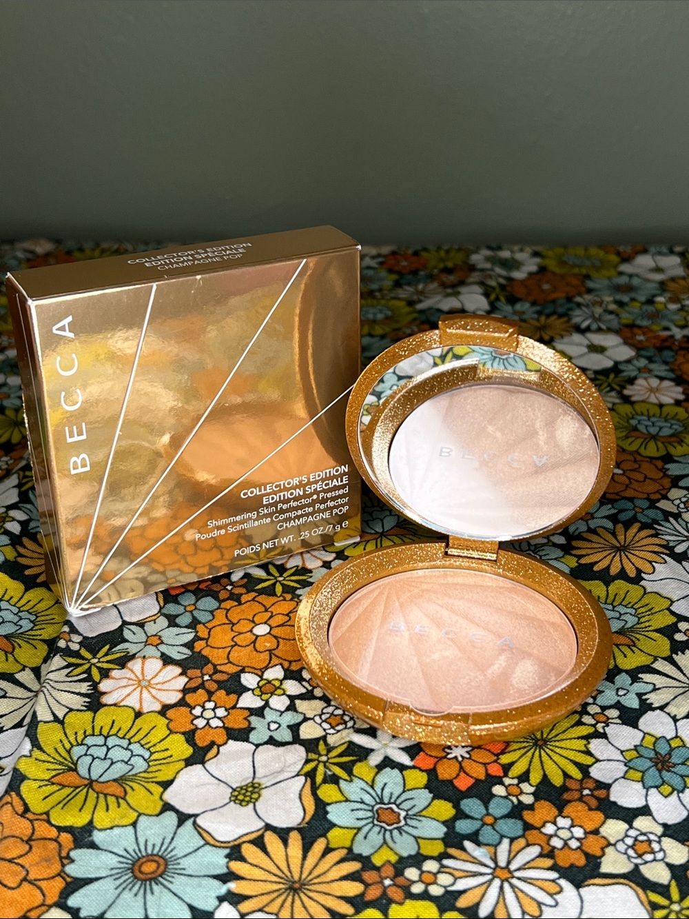 BECCA Champagne Pop Illuminating Highlighter Collector’s Edition